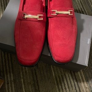 A nice shoe with clean never wore